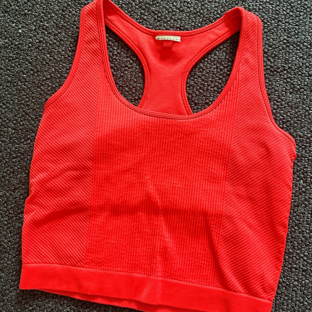 WILSON tennis everyday brami. Worn once. Small (runs small).
